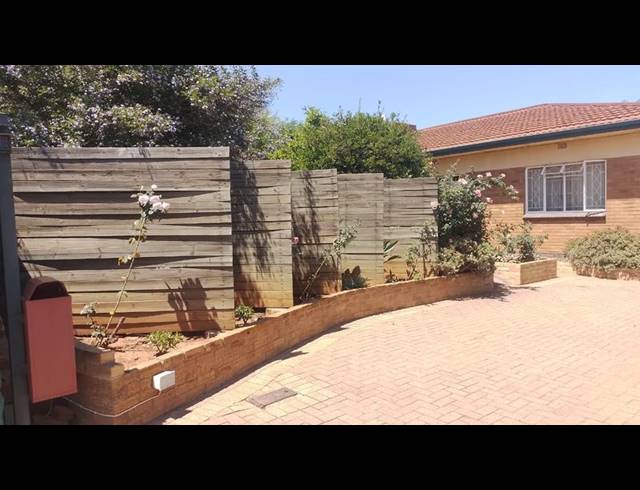 4 BEDROOM HOUSE FOR SALE IN HOMELAKE